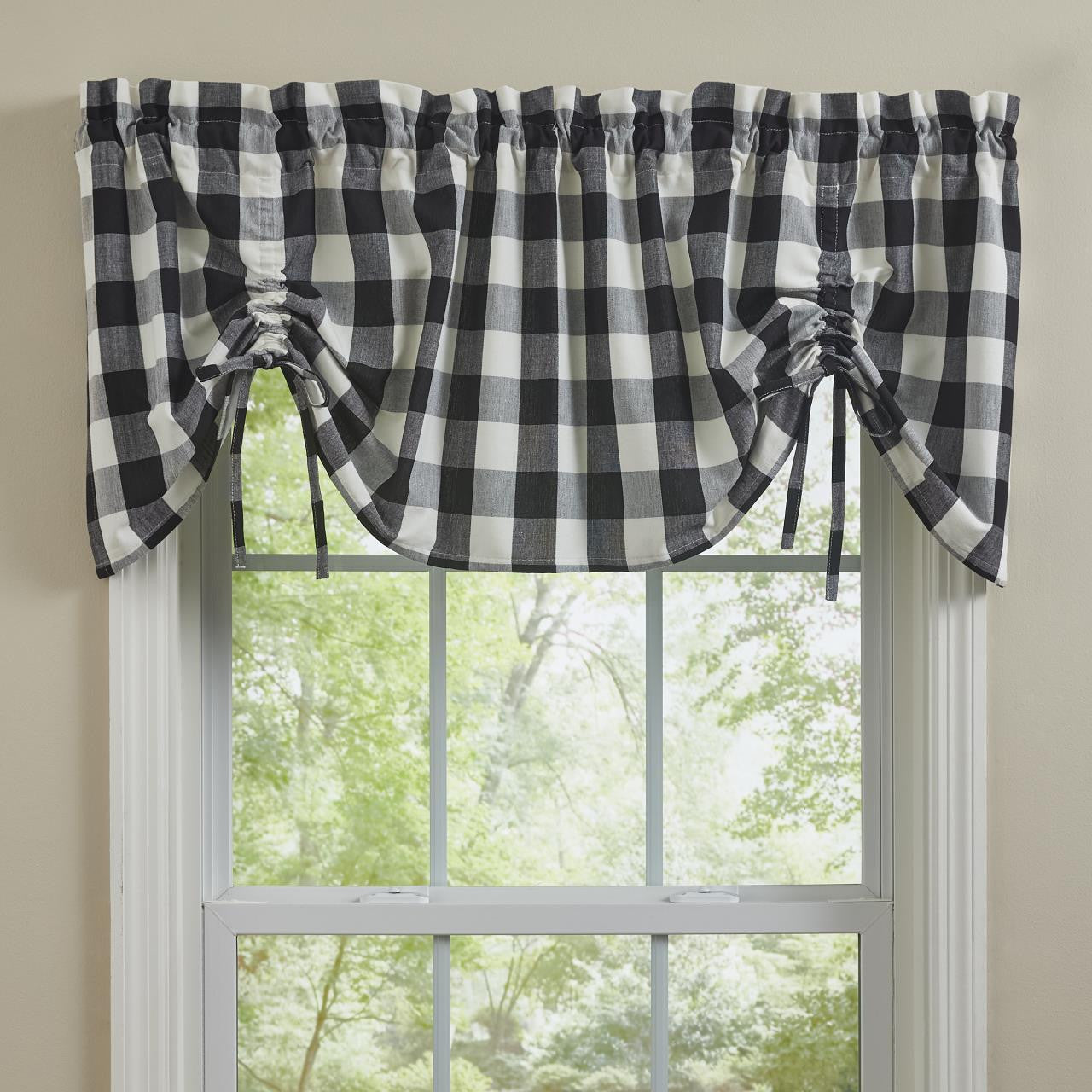 Wicklow Check Black & Cream (white) Valance 60" x 20"